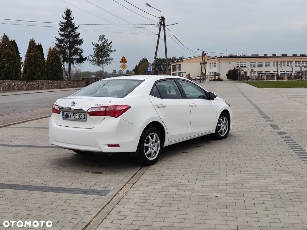 Toyota Corolla 1.6 Comfort - 16
