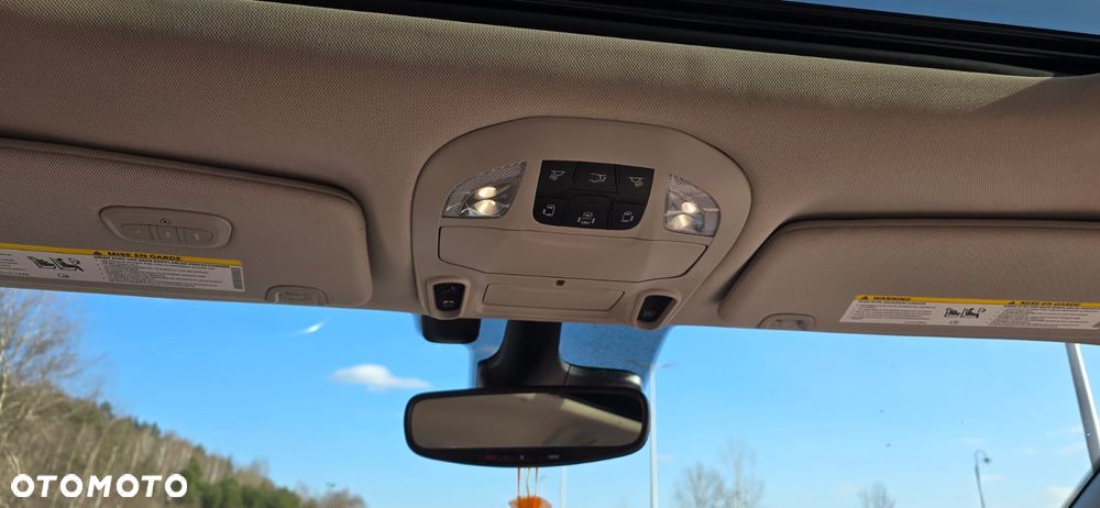 Chrysler Pacifica - 28