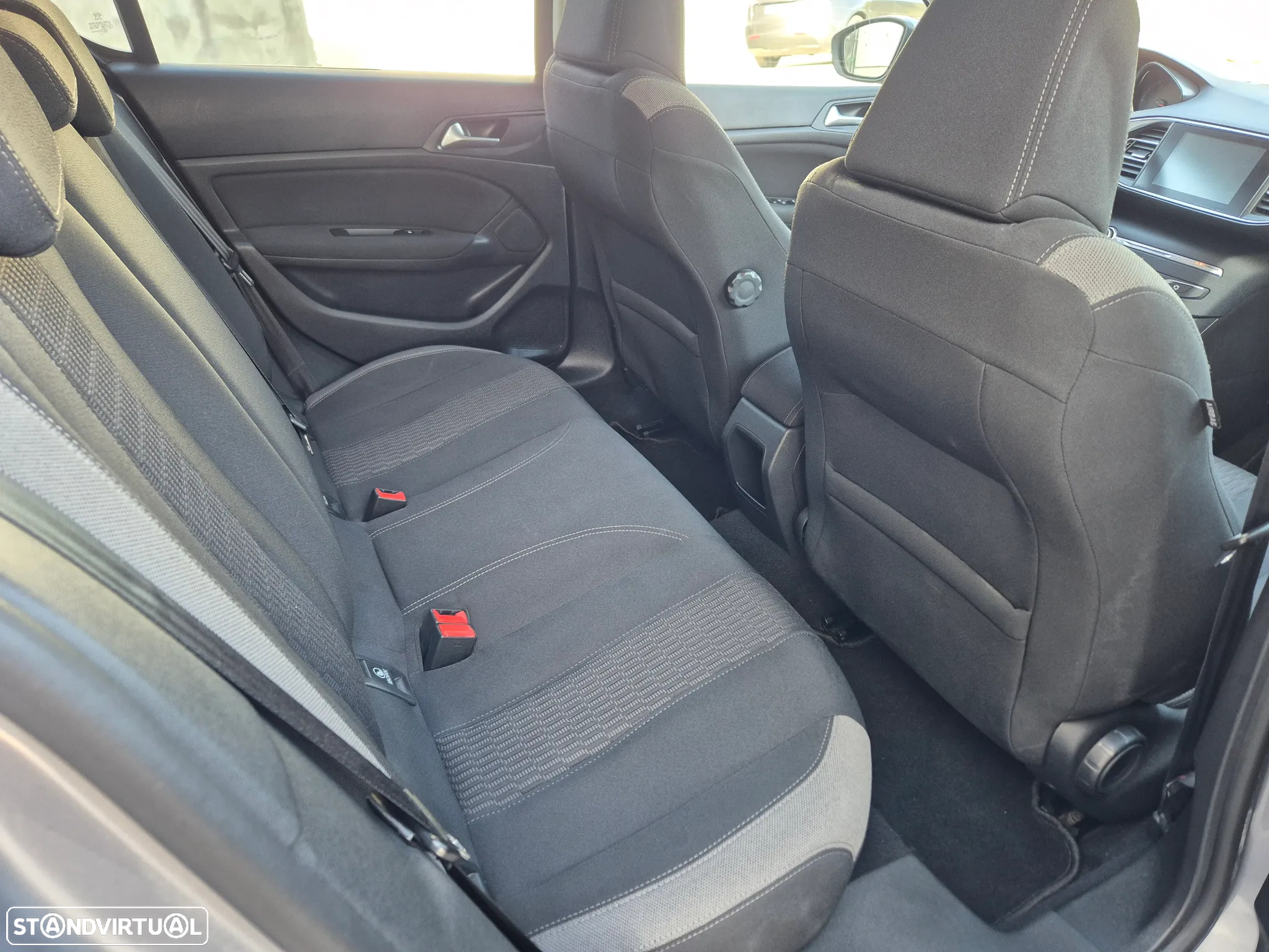 Peugeot 308 PureTech 130 Stop & Start Style - 8