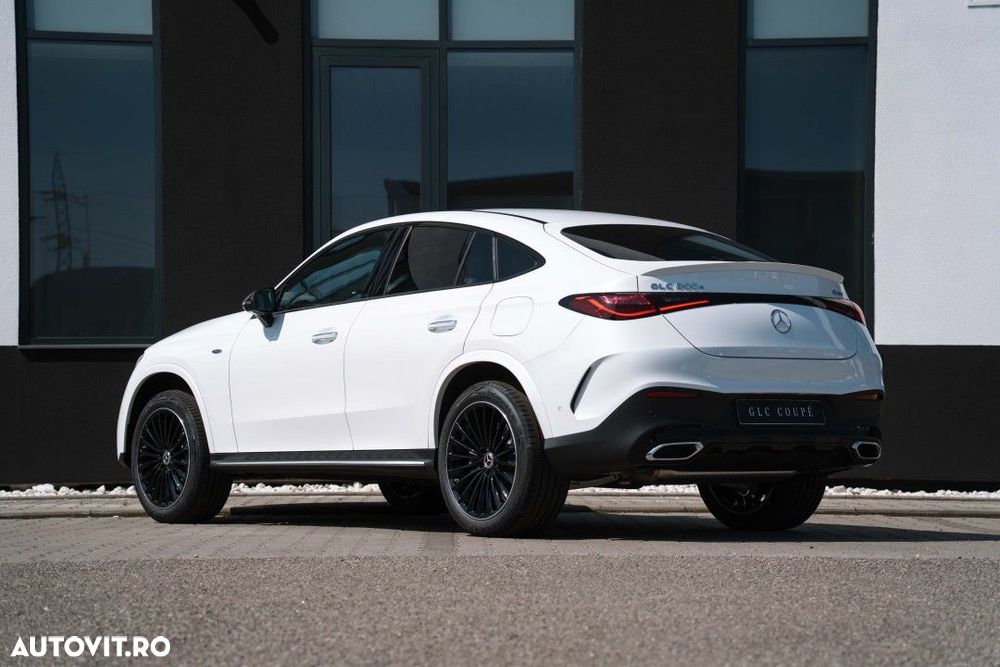 Mercedes-Benz GLC Coupe 300 e 4MATIC - 4
