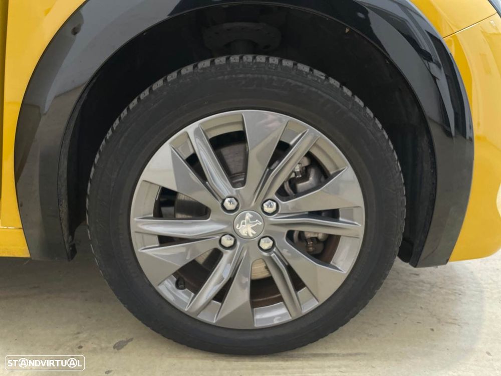 Peugeot e-208 50 kWh Allure Pack - 9