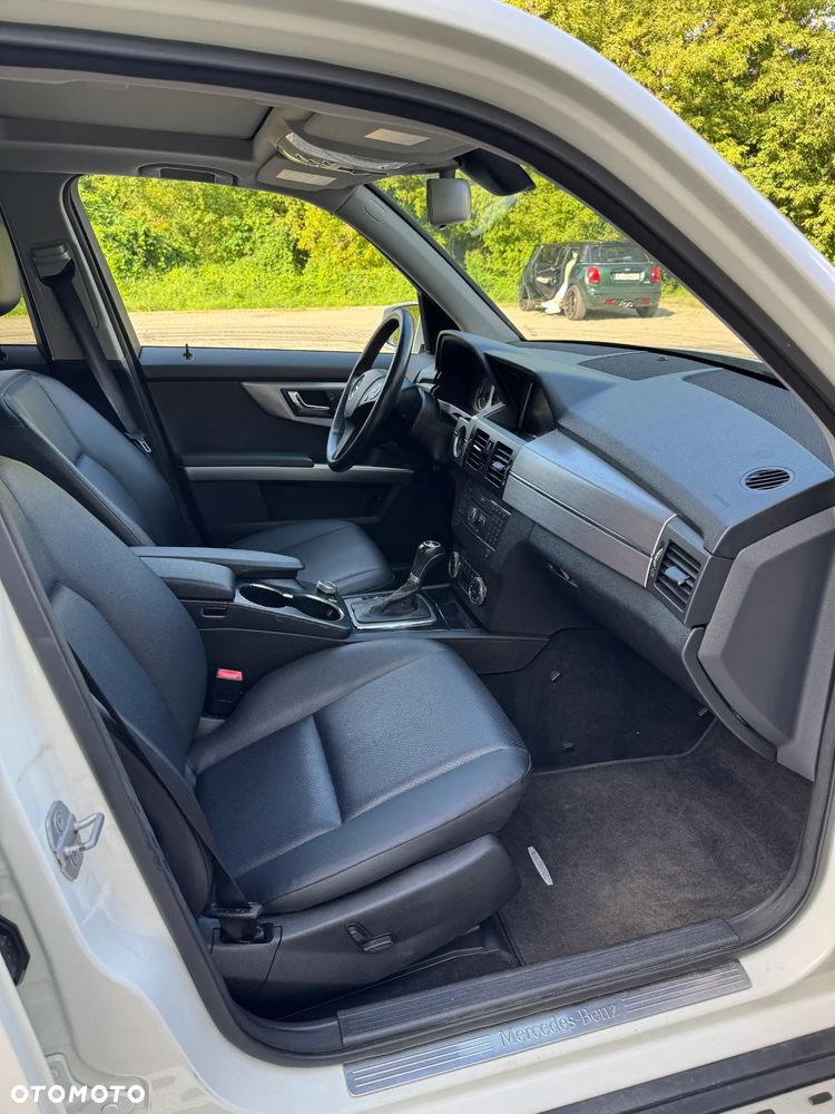 Mercedes-Benz GLK 350 4-Matic - 15