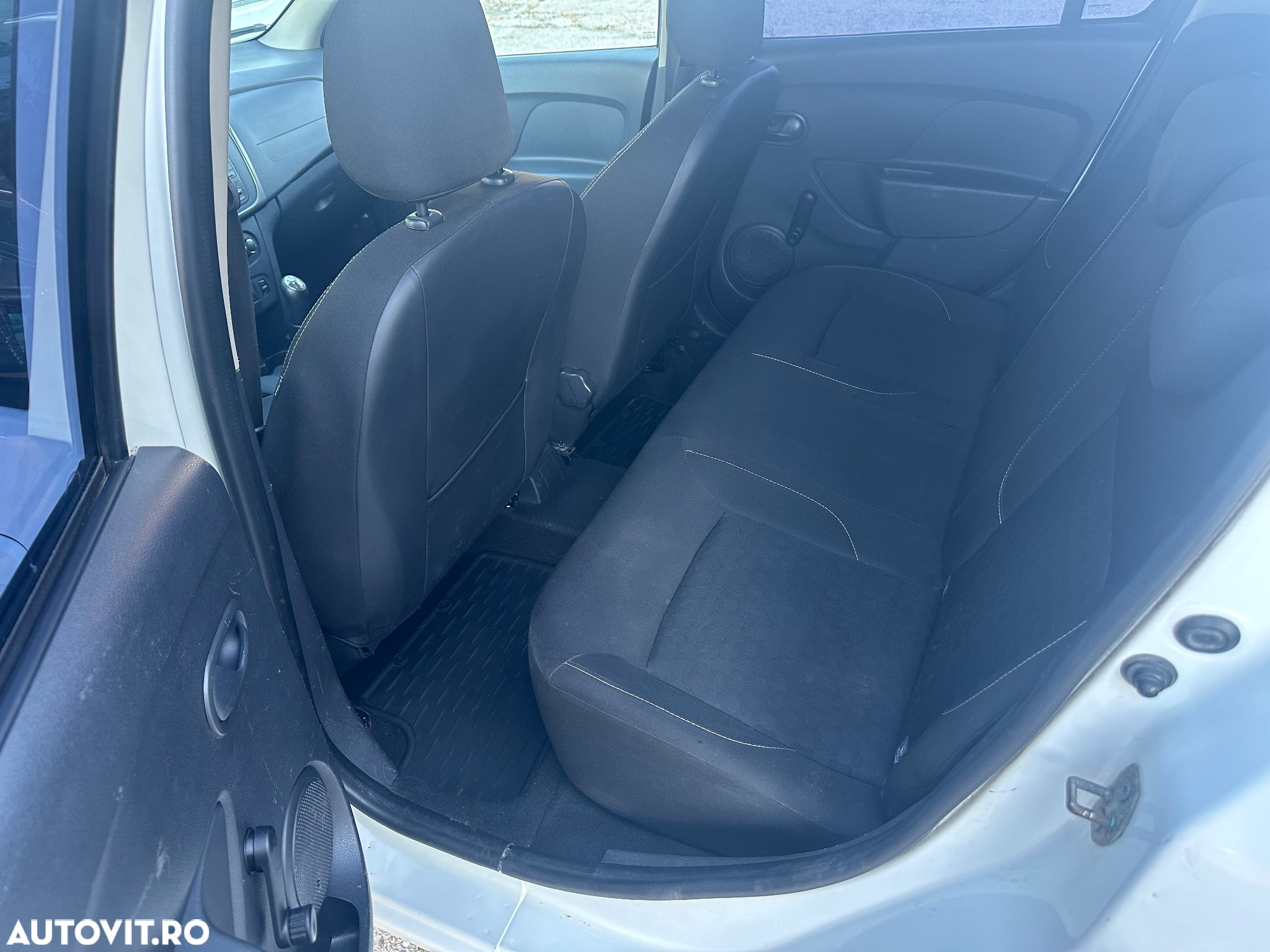 Dacia Logan MCV 1.5 dCi 75 CP Ambiance - 7