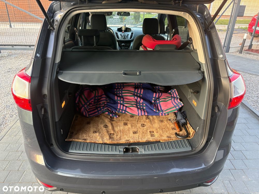 Ford Grand C-MAX - 12