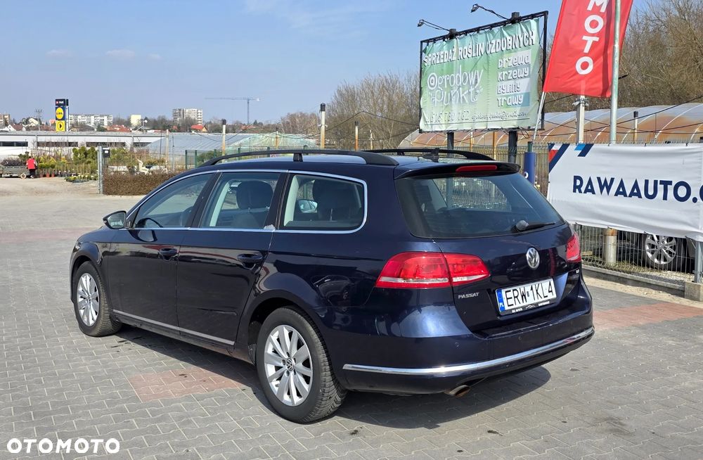 Volkswagen Passat 1.4 TSI DSG BlueMotion Technology Business Edition - 3