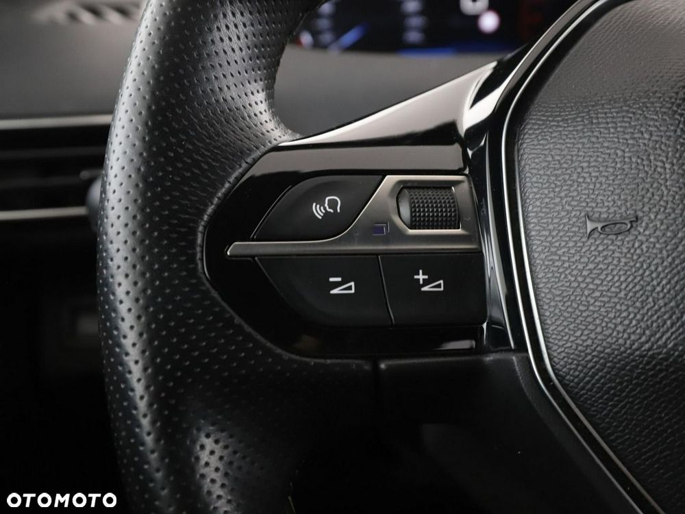 Peugeot 3008 1.2 PureTech GT S&S - 32