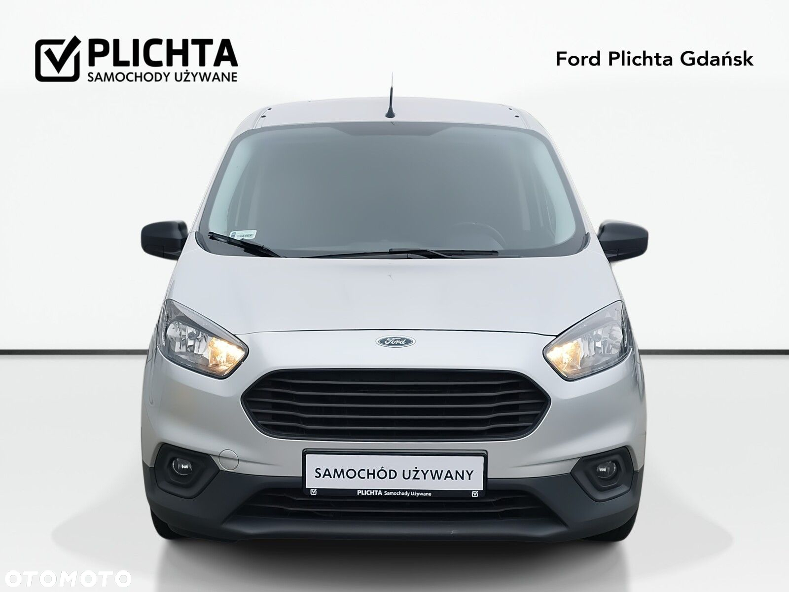 Ford transit-courier - 2