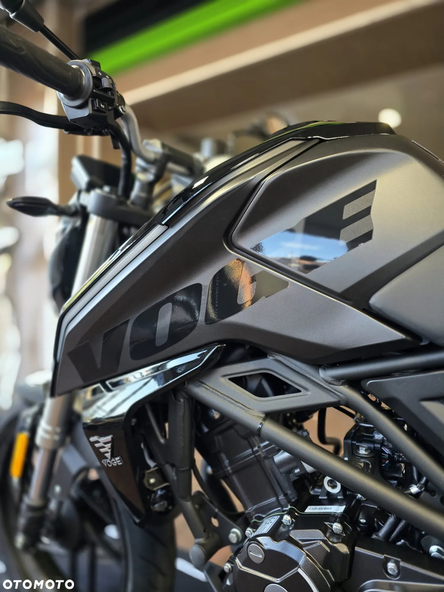 VOGE R125 - 4