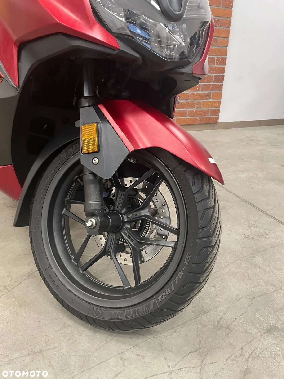 Honda NSS - 4