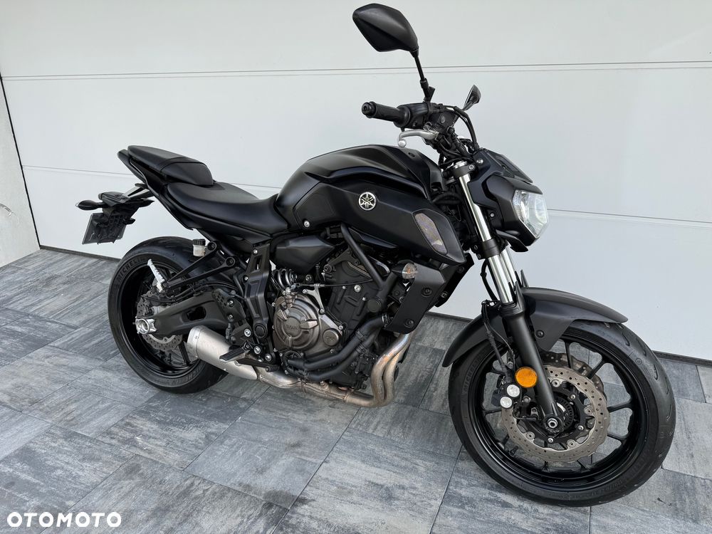 Yamaha MT - 3