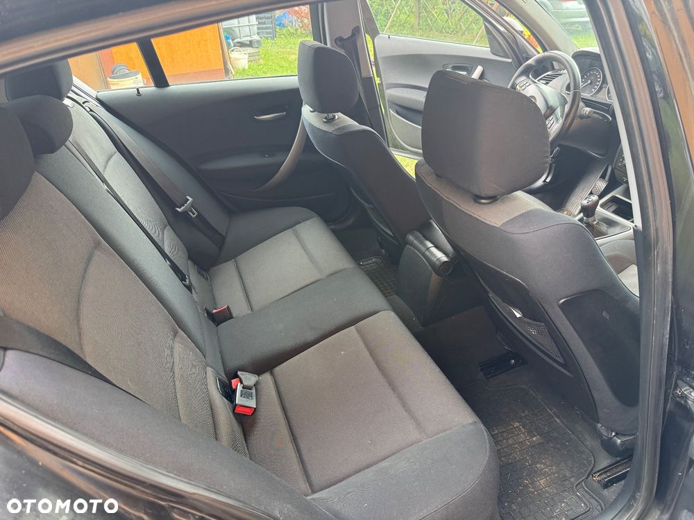 BMW Seria 1 - 10