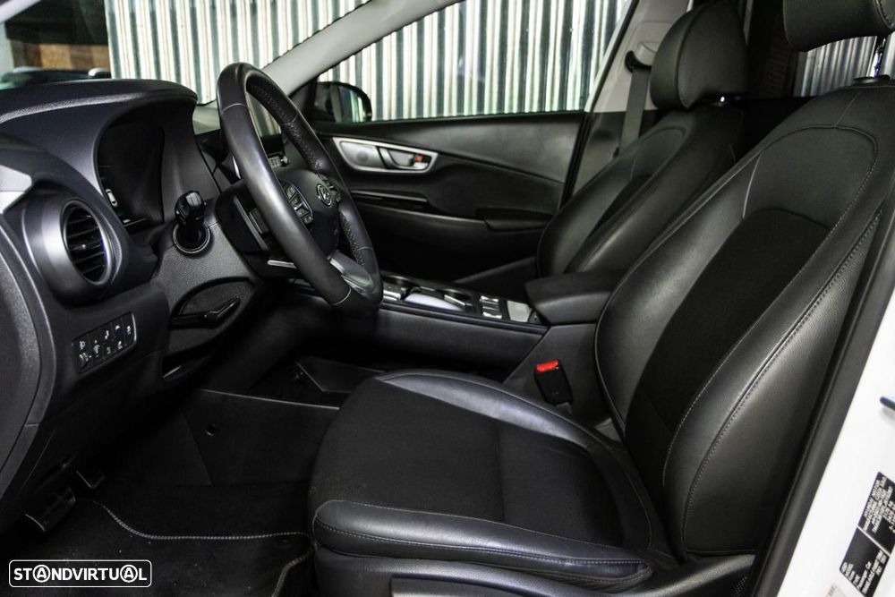 Hyundai Kauai EV 64 kWh Premium - 38