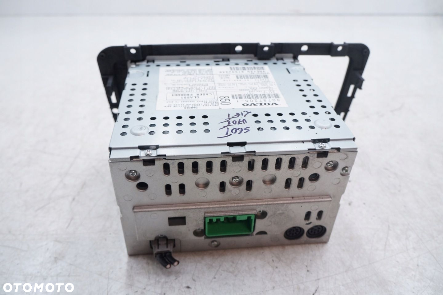 RADIO CD FM HU-850 VOLVO S60 I V70 II LIFT 30797205-1 30797205 - 2