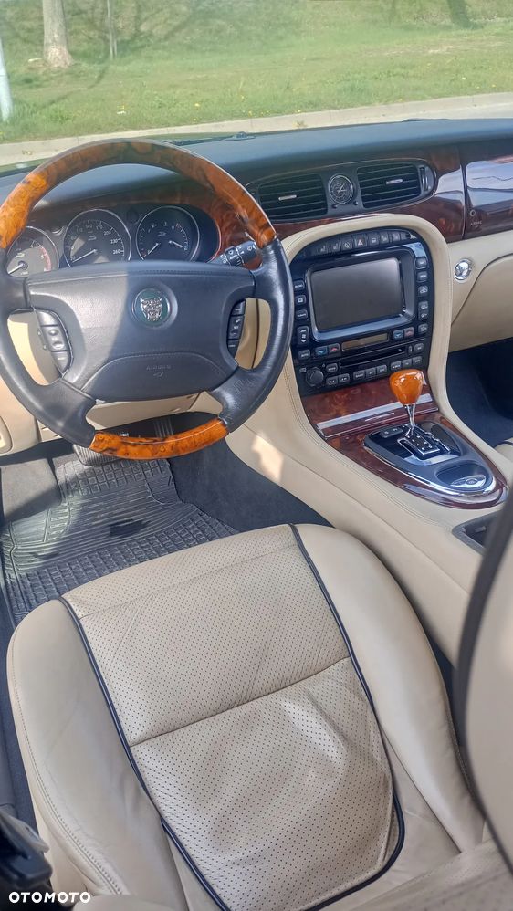 Jaguar XJ XJ6 2.7 D Executive - 40