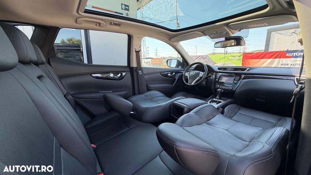 Nissan Qashqai 1.6 DCI Xtronic TEKNA+ - 11