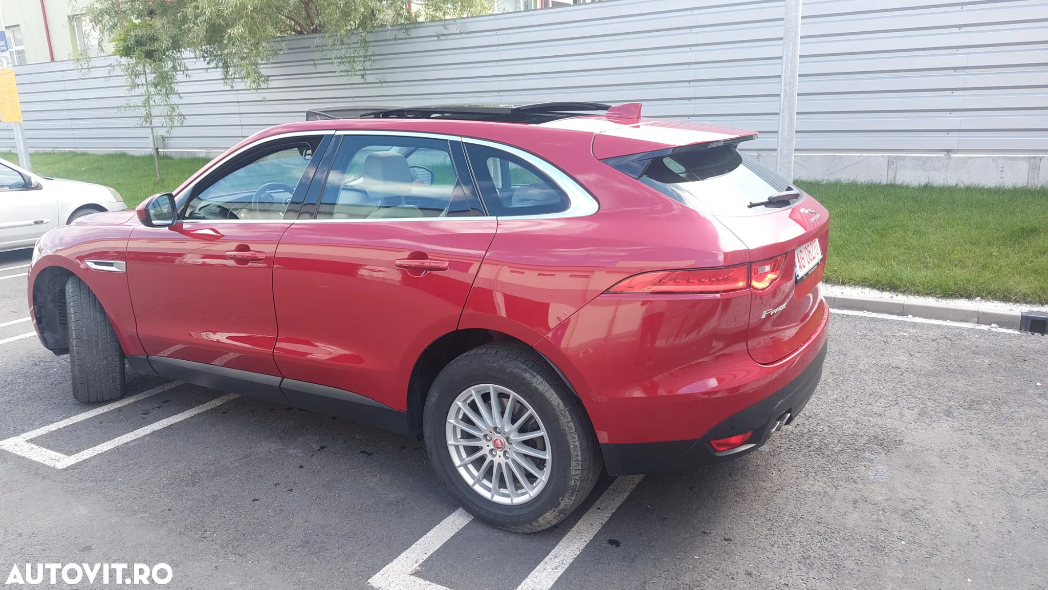 Jaguar F-Pace 20d AWD Prestige - 8