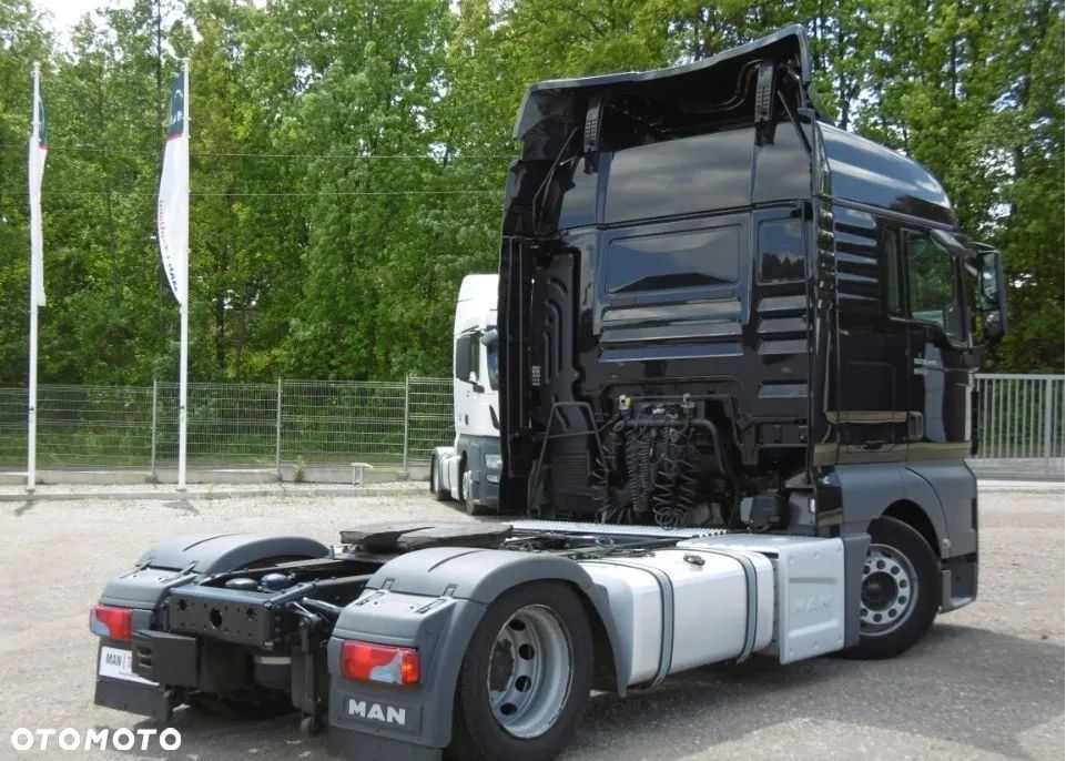 MAN TGX 18.460 XLX MEGA low deck - 2