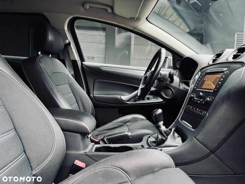 Ford Mondeo 1.6 Eco Boost Titanium - 15