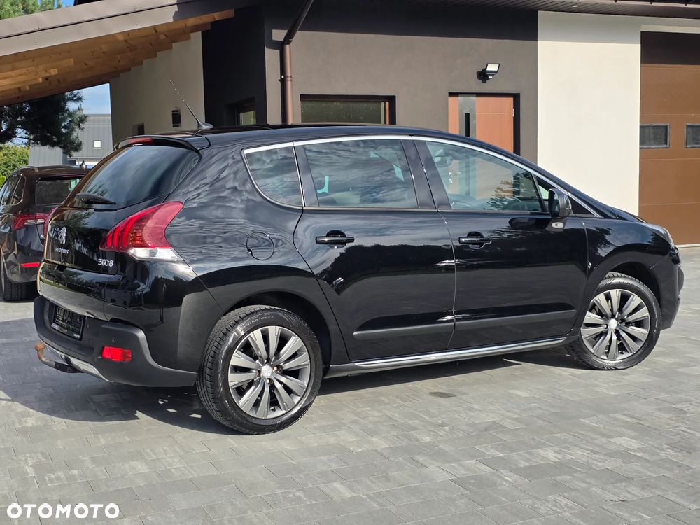 Peugeot 3008 155 THP Premium - 17