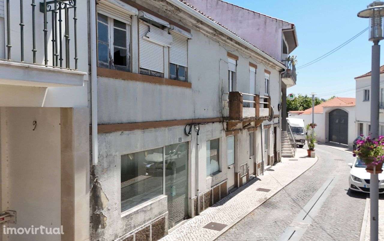 Prédio localizado em Louriçal, Pombal - Grande imagem: 5/20