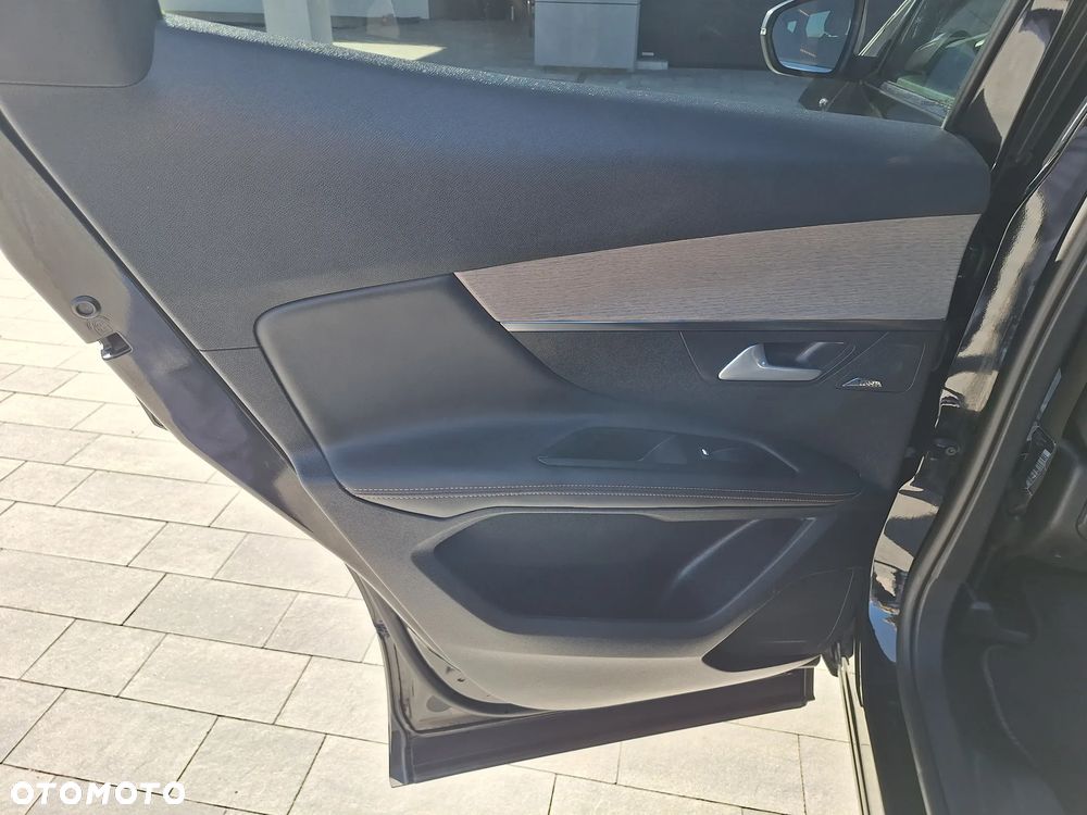 Peugeot 3008 BlueHDi 180 Stop & Start EAT6 GT - 23