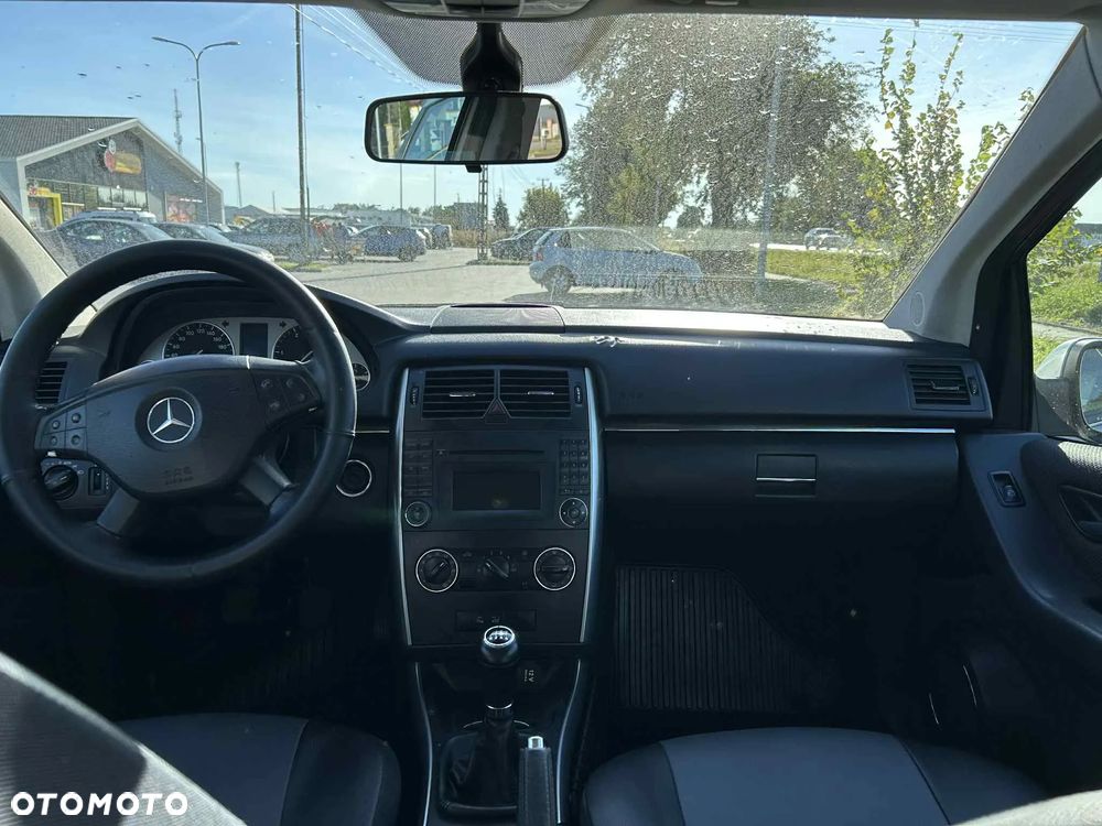 Mercedes-Benz Klasa B 180 CDI - 12