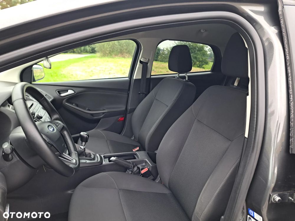 Ford Focus - 15