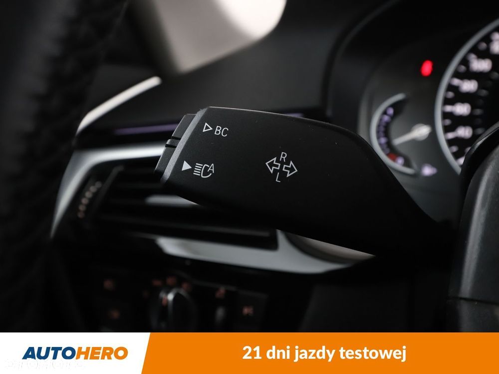 BMW Seria 5 530i Luxury Line - 32