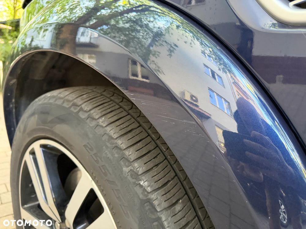 Land Rover Discovery 3.0 SD V6 HSE - 26