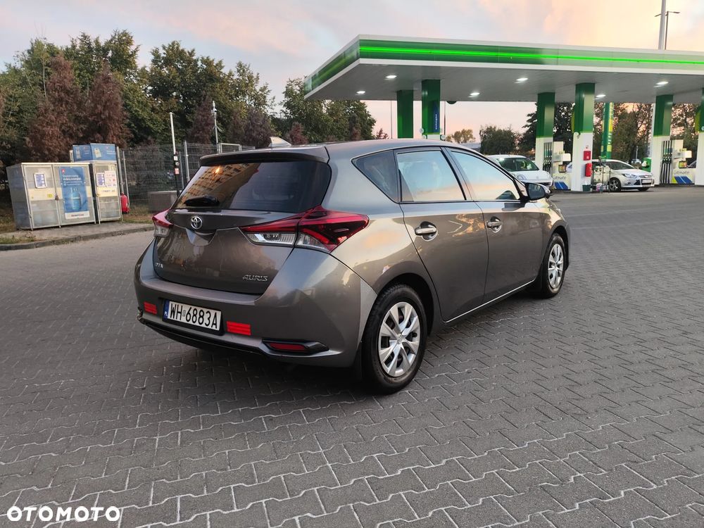 Toyota Auris 1.6 Active - 5