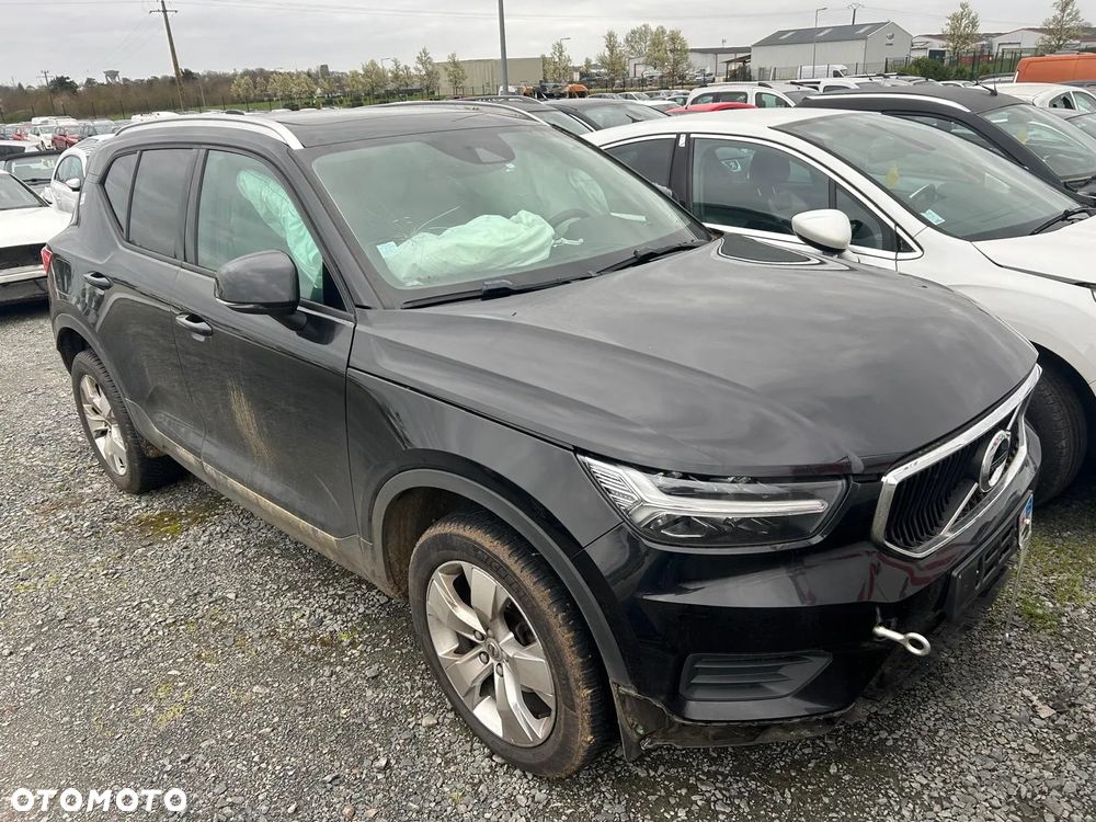 Volvo XC 40 D3 Momentum - 1