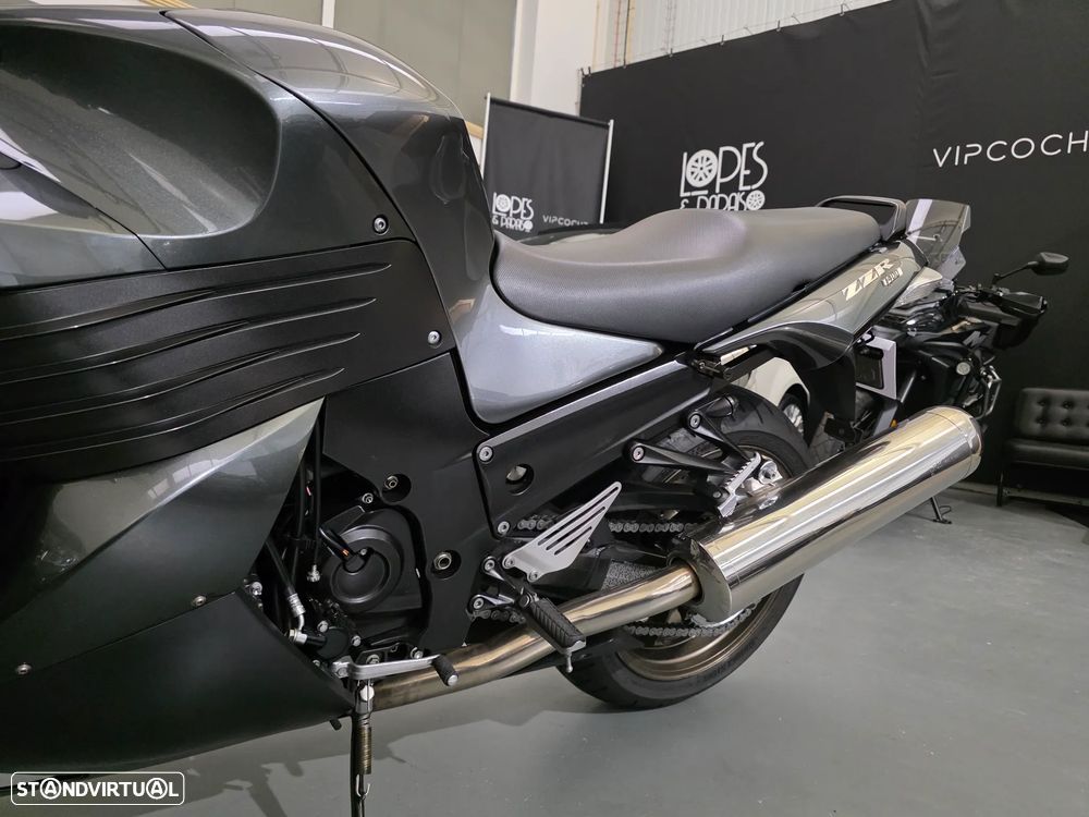 Kawasaki ZZR ZZR 1400 - 24
