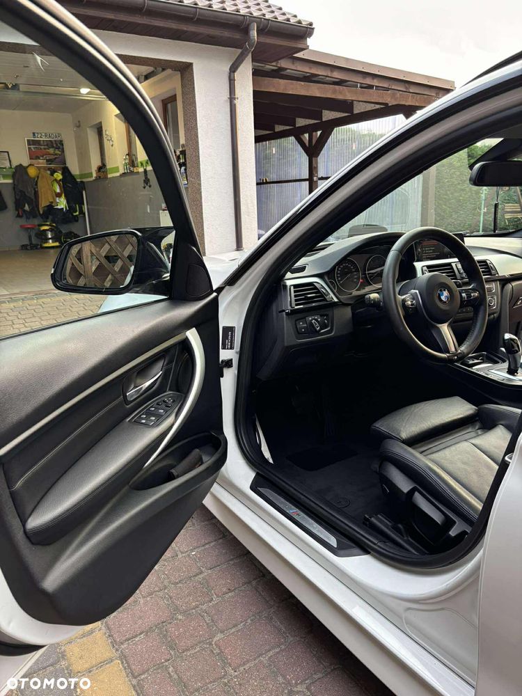 BMW Seria 3 325d M Sport - 20