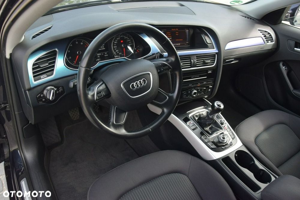 Audi A4 Avant 1.8 TFSI Attraction - 30