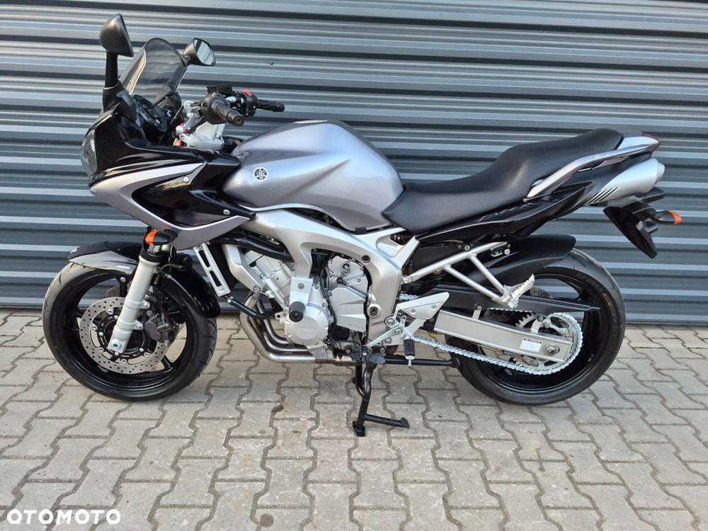 Yamaha FZ6 - 6