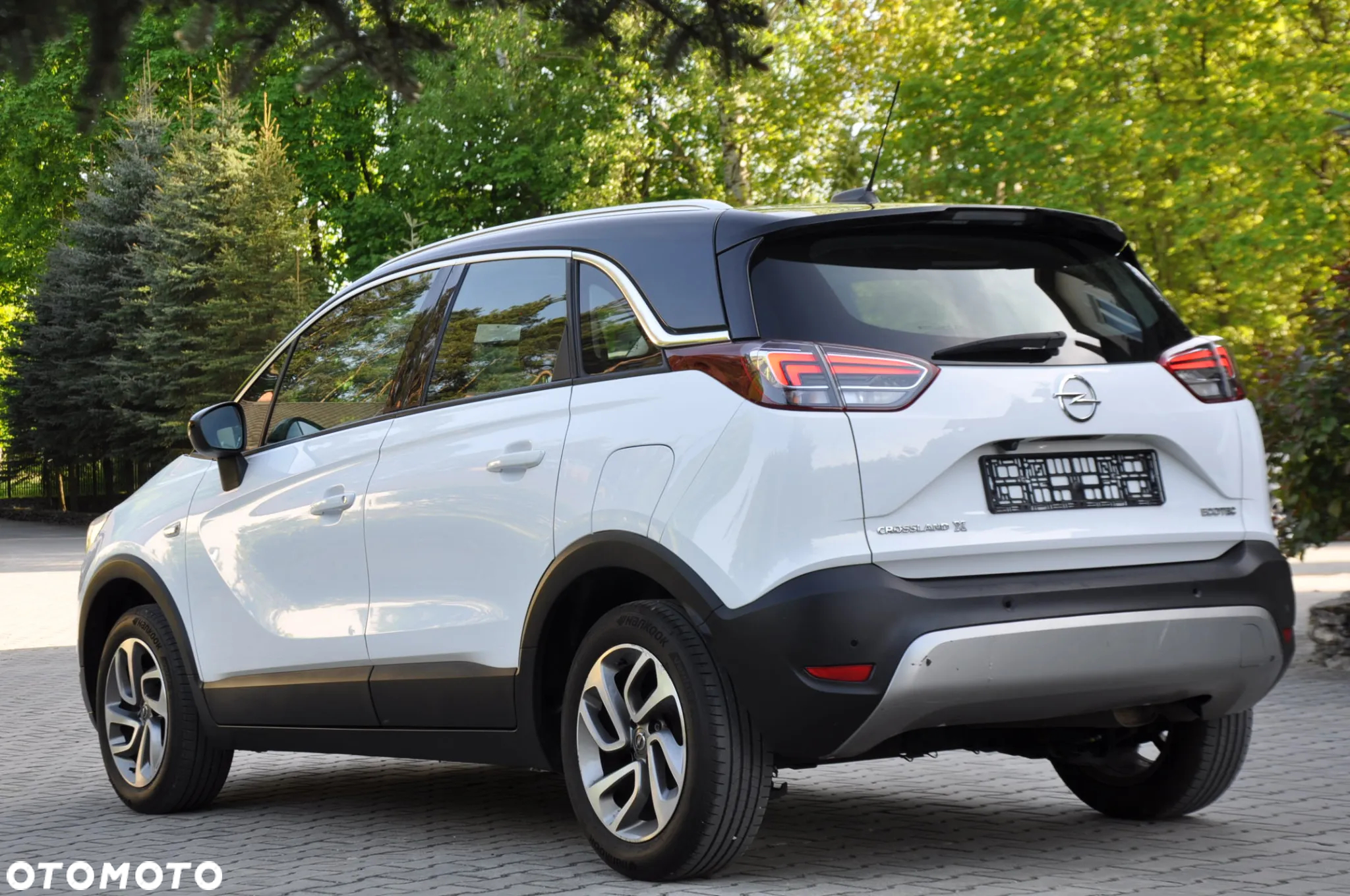 Opel Crossland X 1.2 120 Lat - 11