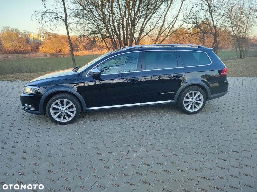 Volkswagen Passat Alltrack 2.0 TDI 4Motion DSG BlueMotion Tec - 6