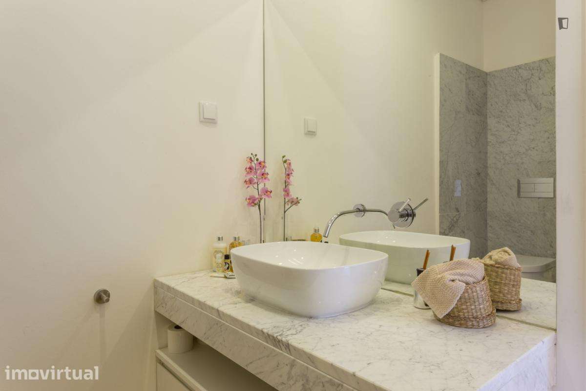 Apartamento com 2 quartos - localizado em Picoas Lisbon - Grande imagem: 5/14