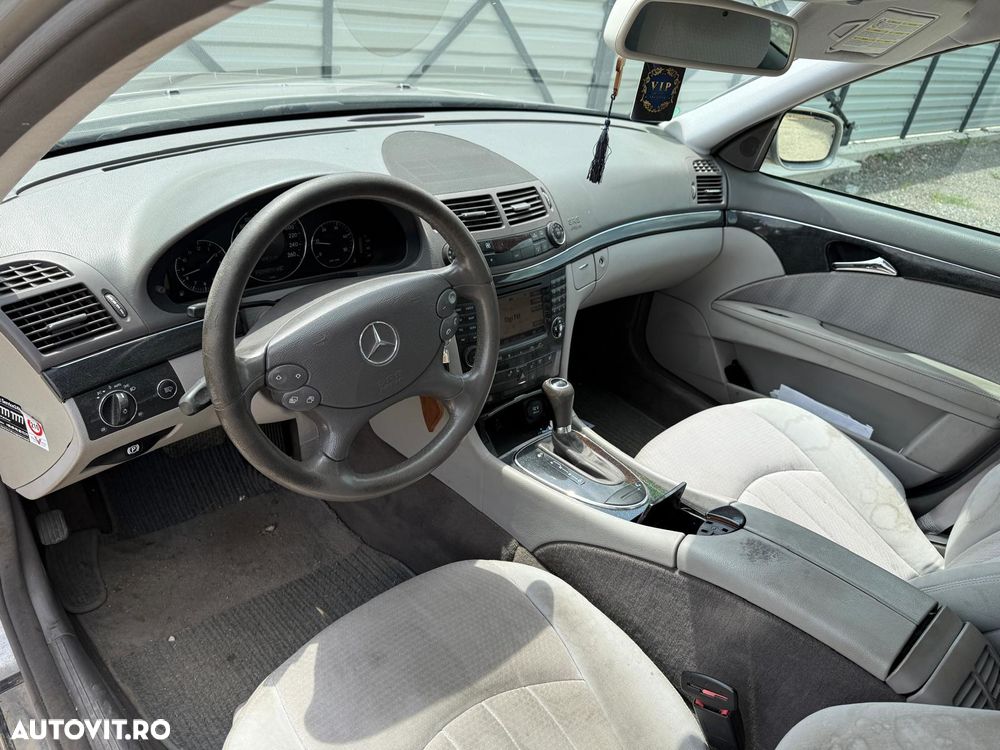 Mercedes-Benz E - 5