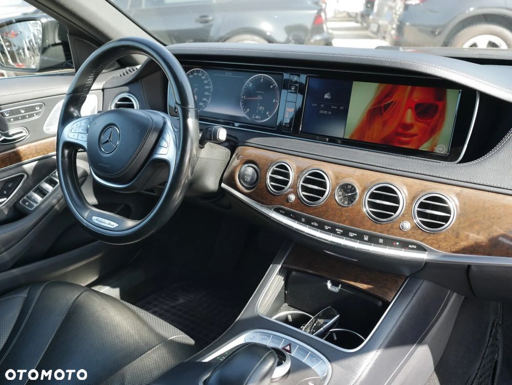 Mercedes-Benz Klasa S 350 (BlueTEC) d 4-Matic 7G-TRONIC - 19