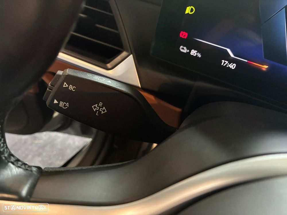 BMW i4 eDrive40 Pack Desportivo M - 41