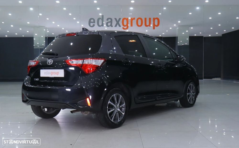 Toyota Yaris 1.0 VVT-i 20 Anos - 3