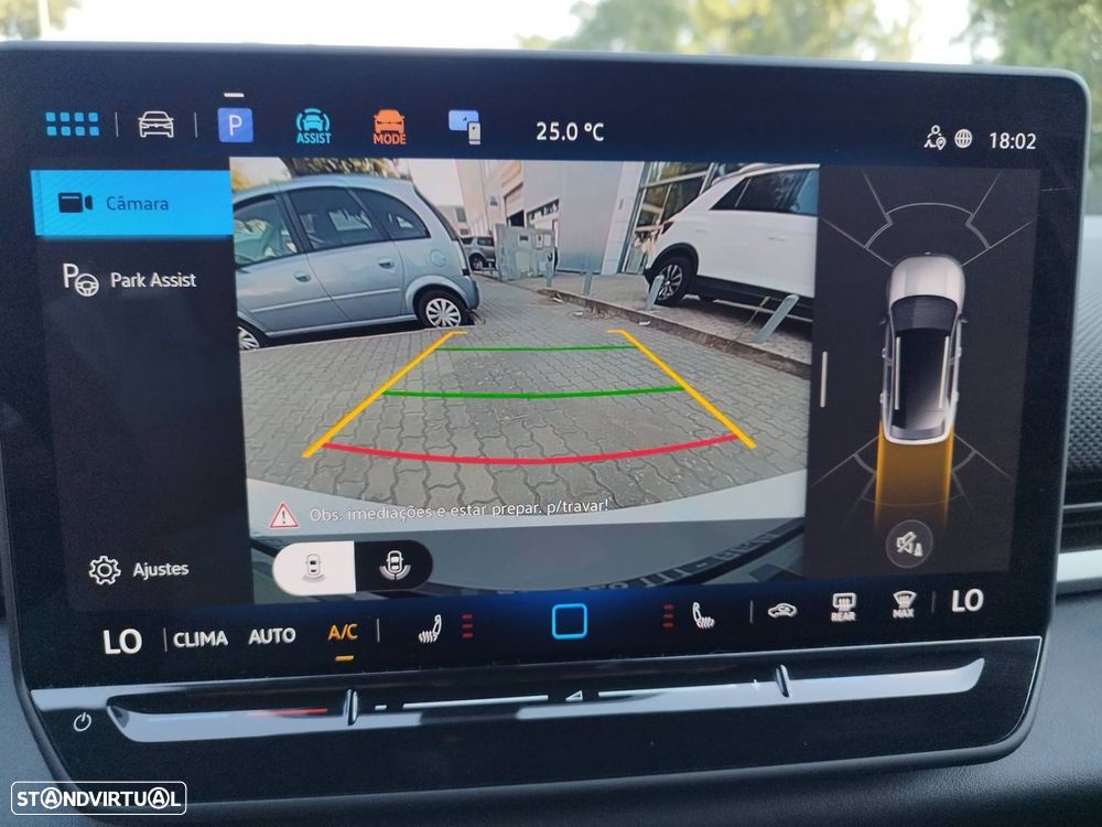 VW T-Roc 1.5 eTSI R-Line DSG - 11