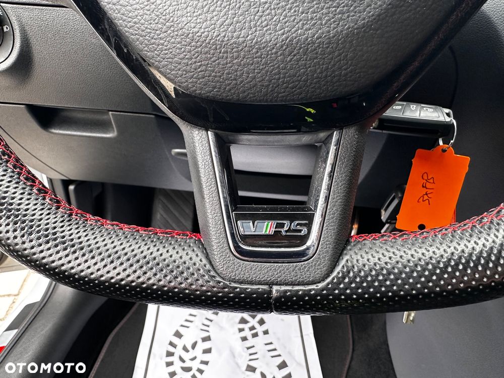 Skoda Octavia 2.0 TSI RS 230 DSG - 28
