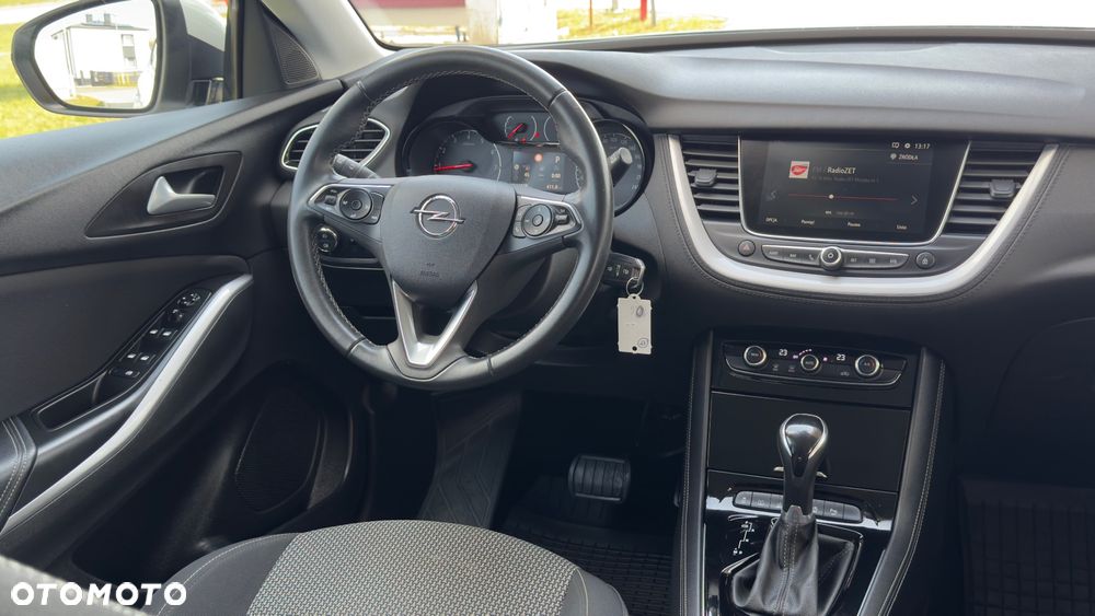 Opel Grandland X 1.2 Start/Stop Automatik Business Edition - 23