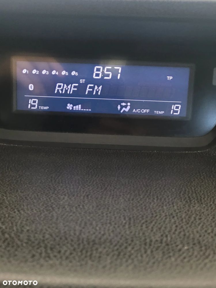 Honda Accord 2.0 Executive - 23