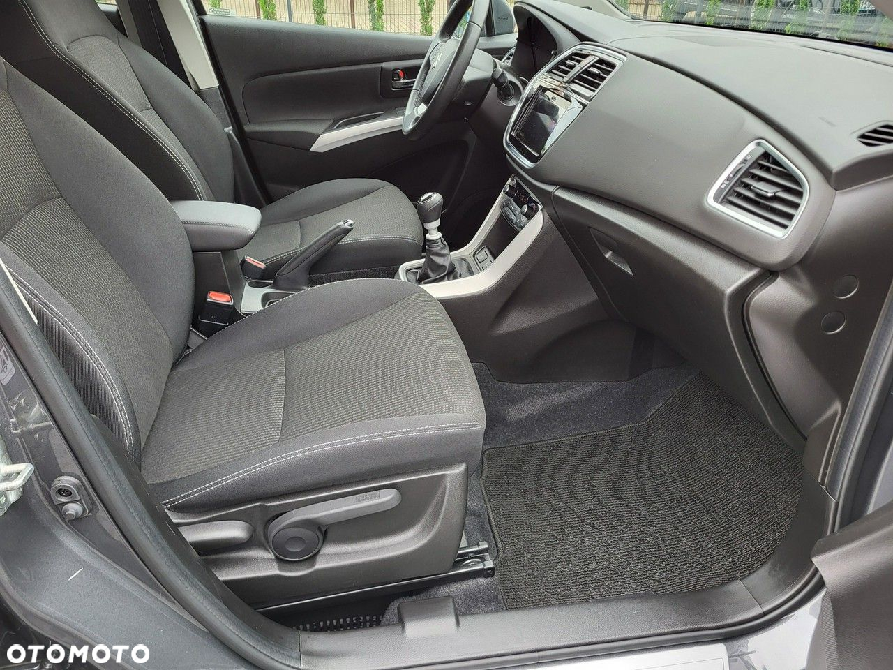 Suzuki SX4 S-Cross - 17