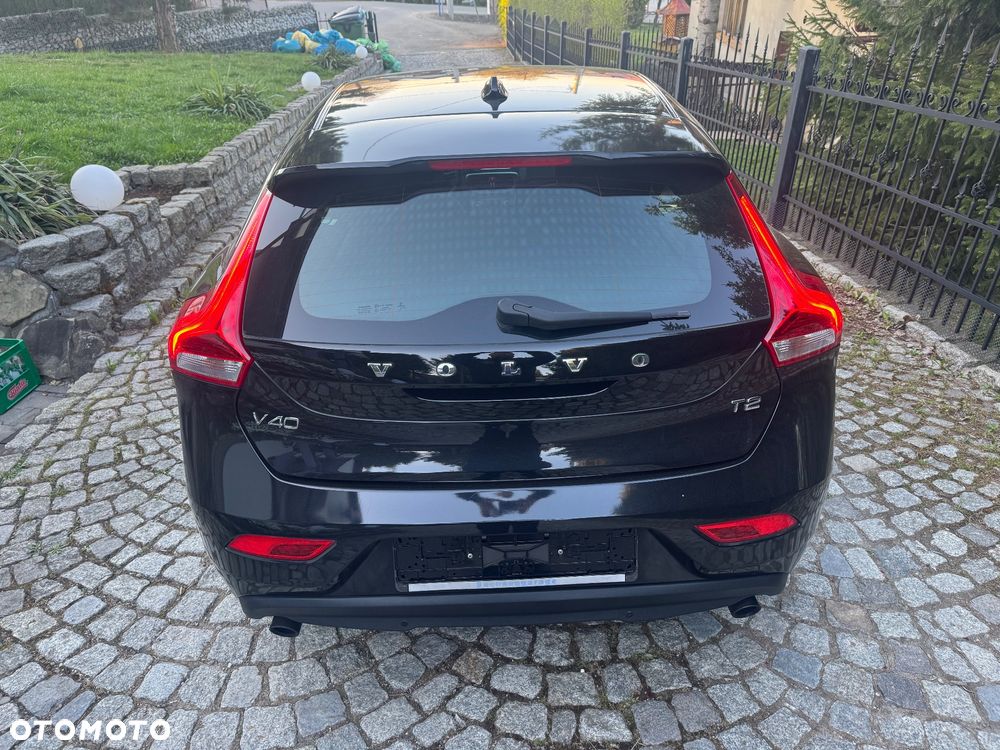 Volvo V40 T2 You - 11