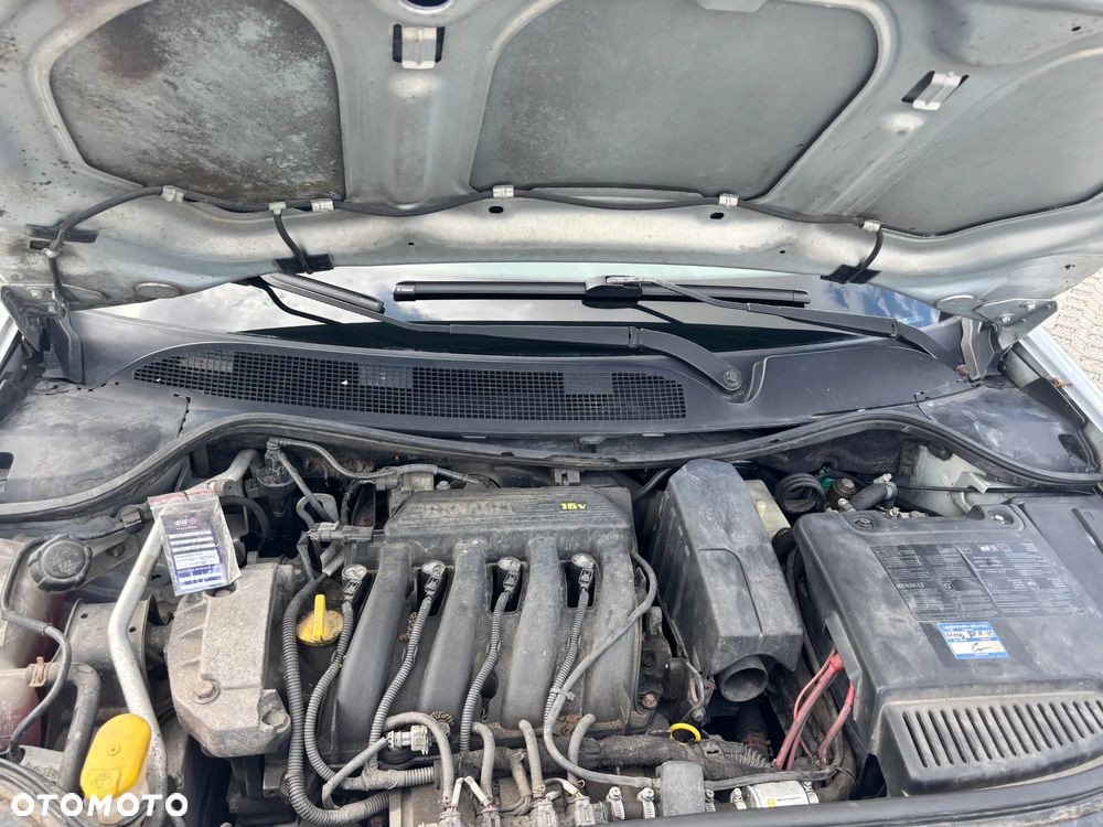 Renault Megane 1.4 Confort Expression - 11