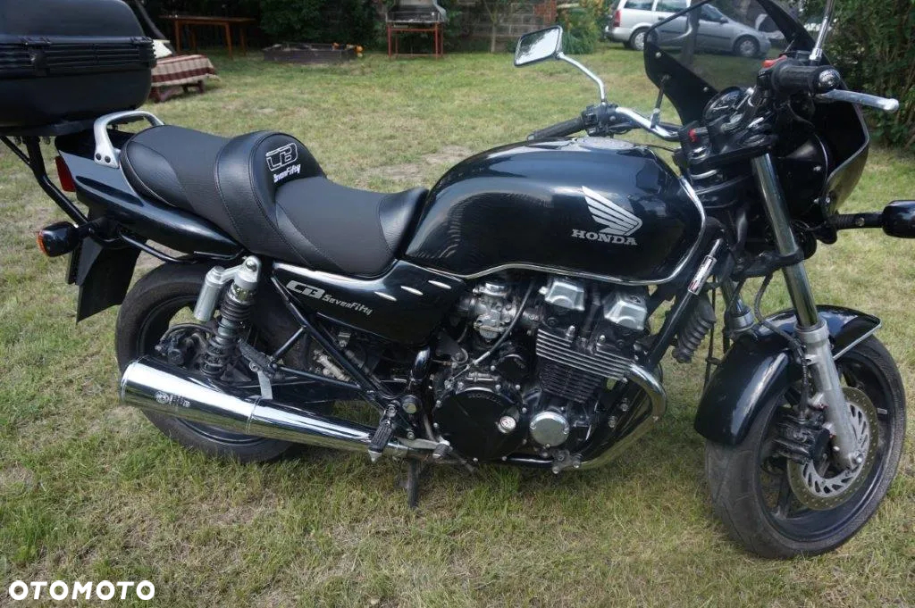 Honda CB - 8